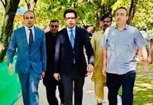 چیئرمین سی ڈی اے کا بابر پارک کا دورہ، مقررہ مدت میں تکمیل کے عزم کا اعادہ